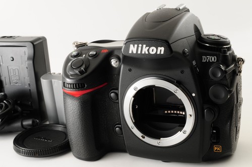 Neuwertig nikon d700 - [neuwertig],