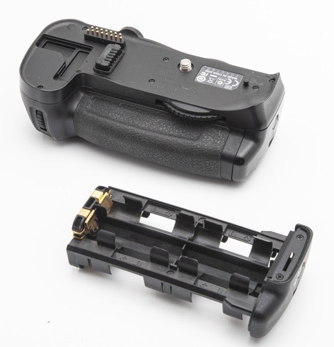Nikon d10 - nikon, mb-d10